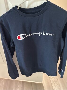 Champion Navy Blue Crew Sweatshirt with Embroidered Script